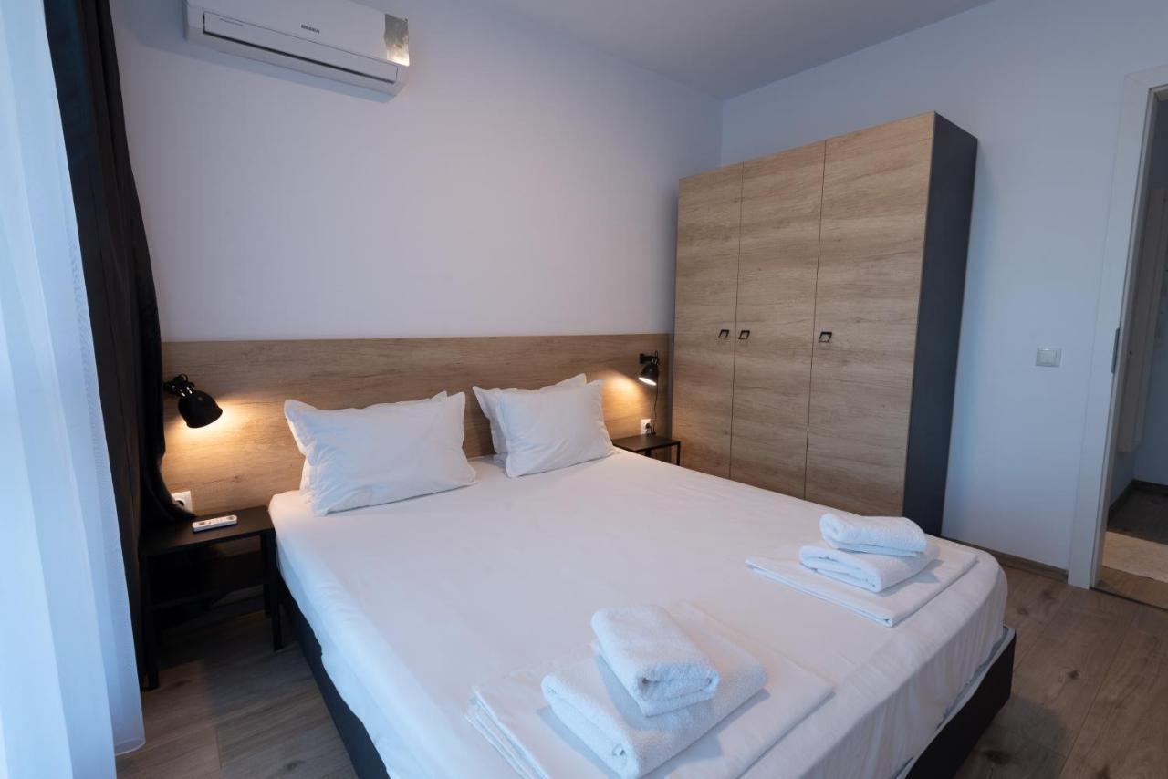 Aparthotel Primorsko Buitenkant foto