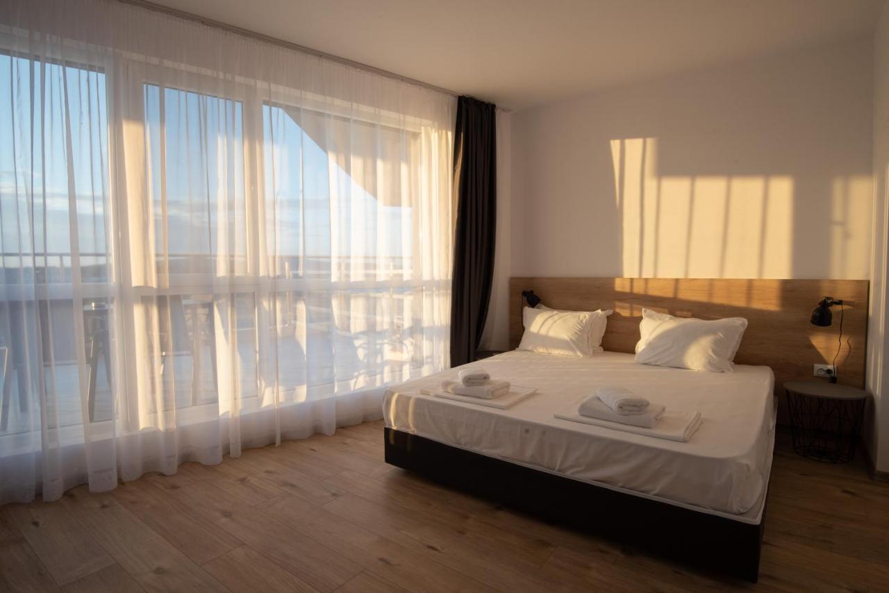 Aparthotel Primorsko Buitenkant foto